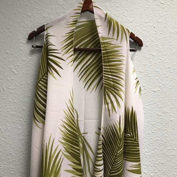 NWT Tropical Leaf Long Kimono Vest - Festival Wear - Picture 3 of 7